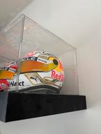 Max Verstappen 2022 Seizoenshelm 1:2 Incl doos!, Ophalen of Verzenden, Zo goed als nieuw