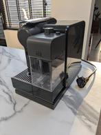 Nespresso Delonghi koffieapparaat, Ophalen, Koffiepads en cups, Gebruikt, Koffiemachine