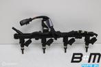 Brandstofrail met injectors Audi A3 8V 06K133681A, Gebruikt