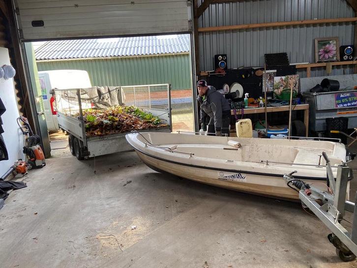 Polyester boot met Yamaha 5pk motor, Watersport en Boten, Motorboten en Motorjachten, Gebruikt, Polyester, Tot 6 meter, Benzine