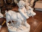 Antieke porseleinen bok 33 hoog. €200., Antiek en Kunst, Ophalen