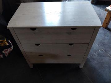 Commode - 88.5cm breed, 85cm hoog beschikbaar voor biedingen