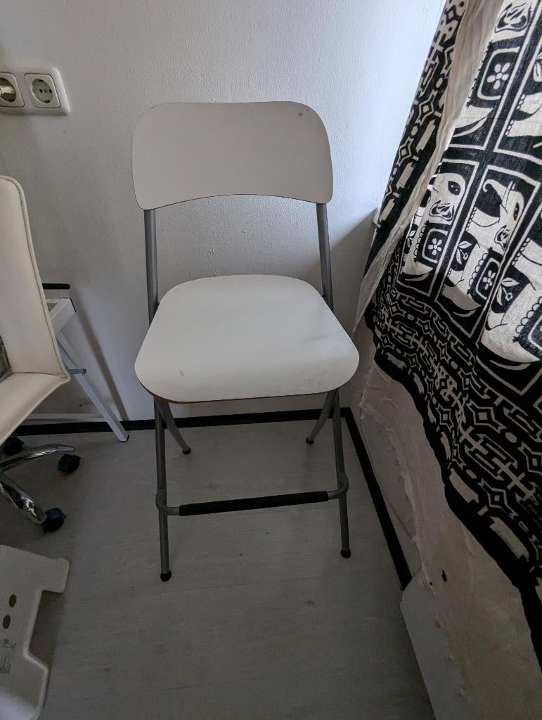 Ikea Barkruk Franklin– wit inklapbaar, Huis en Inrichting, Barkrukken, Ophalen, Met voetsteun, 60 tot 90 cm, Zo goed als nieuw