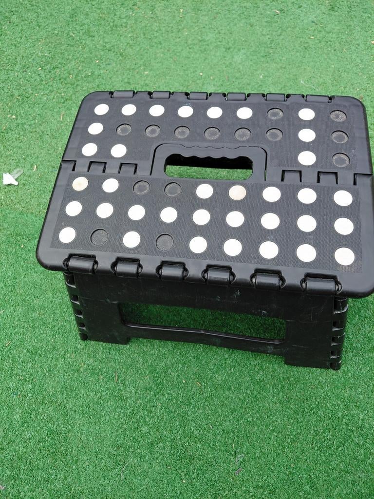 Opvouwbare kruk, Ophalen of Verzenden, Zo goed als nieuw