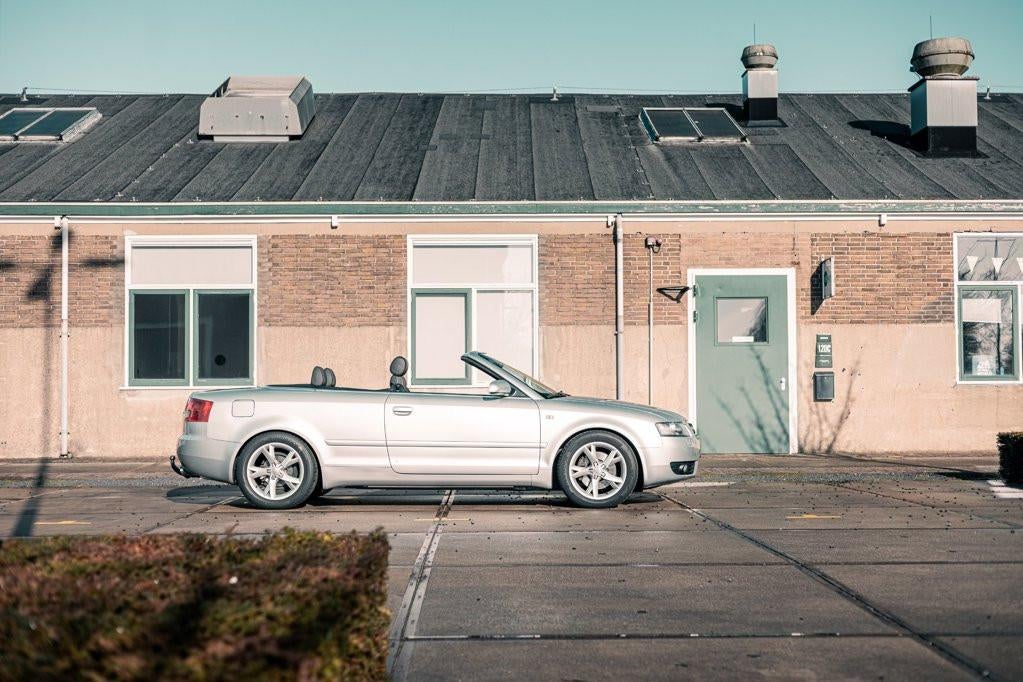 Audi A4 Cabriolet 2.4 V6 Pro Line | Goed onderhouden, Gebruikt, Zwart, Cabriolet, 4 stoelen
