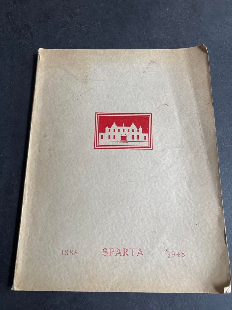 Voetbalboek Sparta Rotterdam 1888-1948 Jubileumuitgave, Boeken, Ophalen of Verzenden, Gelezen, Balsport