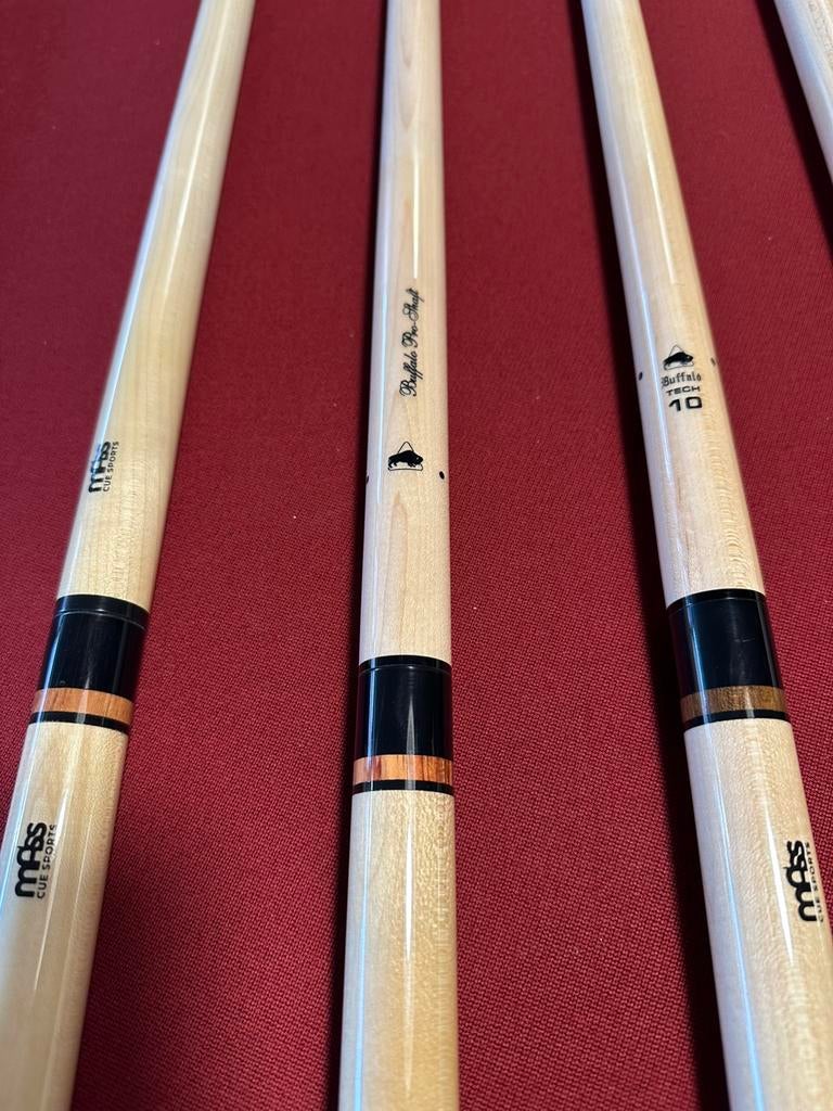 3-band biljartkeu Mass Buffalo / Adam Professional, Ophalen, Dijklaan 133 Breda, Keu of Ballen, Stoffelen