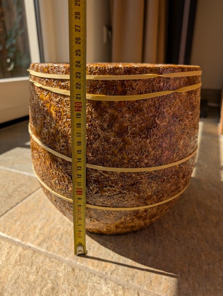 GEZOCHT deze bloempot/plantenpot Intratuin okergeel H: 24 cm, Ophalen, Zo goed als nieuw