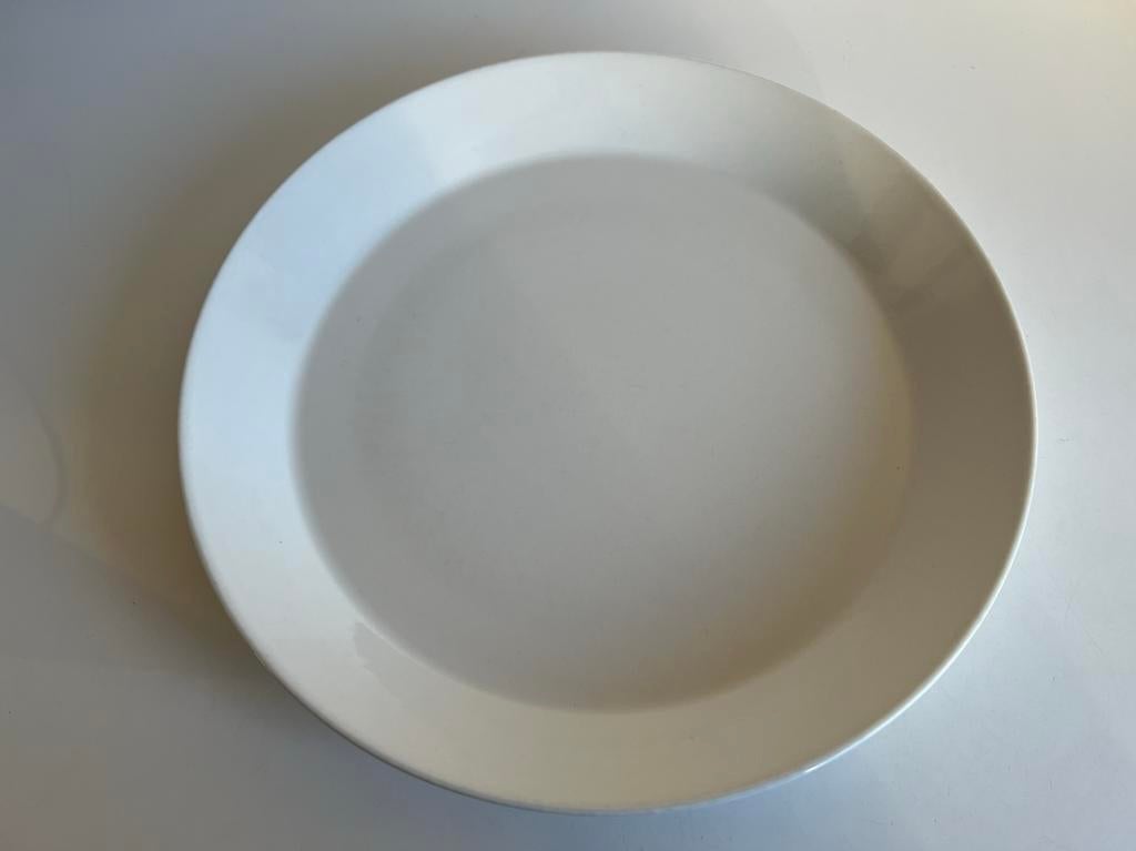 Iittala Teema Dinerbord Ø26 Nieuwstaat, Ophalen of Verzenden, Zo goed als nieuw, Bord(en), Overige stijlen