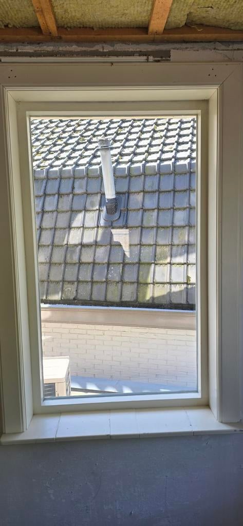 Kozijn met HR-glas (2008) - 86x140cm - Topconditie, Doe-het-zelf en Verbouw, Kozijnen en Schuifpuien, Raamkozijn, Zo goed als nieuw