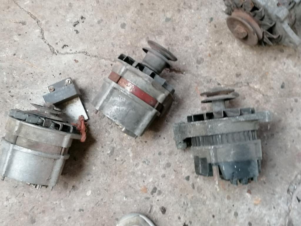 Diverse dynamo's -en. Startmotors Gebruikt, Ophalen of Verzenden