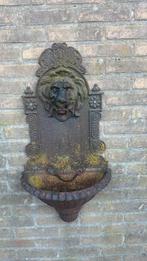 Gietijzeren fontein leeuw, Ophalen