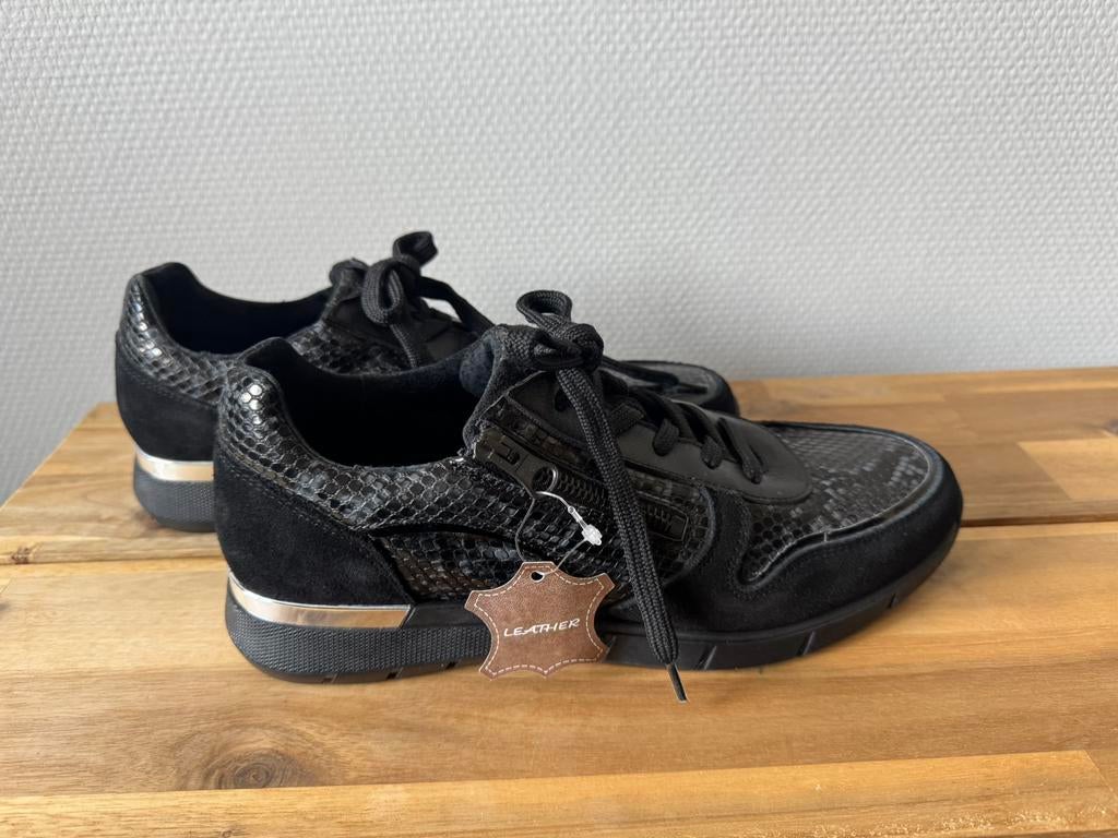 Bibob Sneakers / Maat 41/ Nieuw, Kleding | Dames, Schoenen, Ophalen of Verzenden, Zo goed als nieuw, Zwart, Sneakers of Gympen