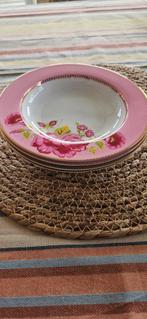 Pip  studio servies  Floral diepe borden 4 stuks!, Huis en Inrichting, Keuken | Servies, Ophalen of Verzenden, Porselein, Overige stijlen