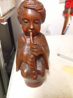 Houten Beeldje Fluitspelende meisje gesigneerd Heising, Antiek en Kunst, Kunst | Beelden en Houtsnijwerken, Minder dan 20 cm, Ophalen of Verzenden