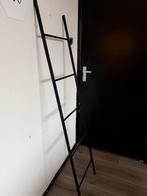 Decoratieve kleding trap, Ophalen, Nieuw