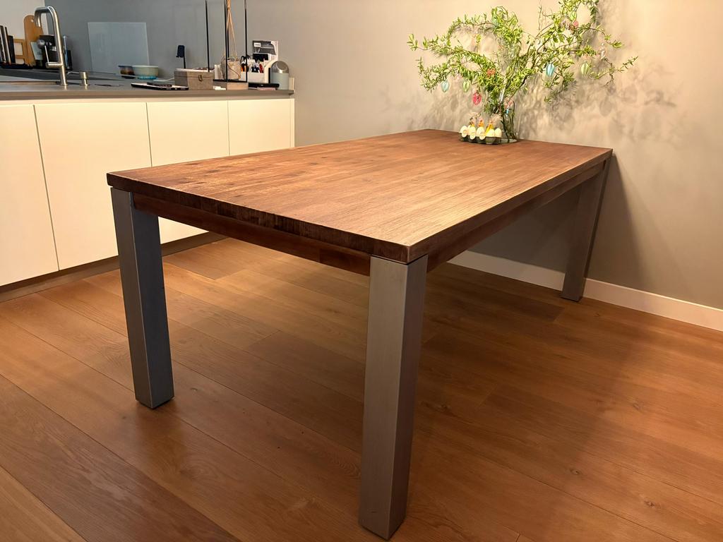 Eetkamertafel acacia hout, Gebruikt, 200 cm of meer, 50 tot 100 cm, Vijf personen of meer