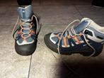 Bergschoenen quechua maat 34, Ophalen, Nieuw, Schoenen
