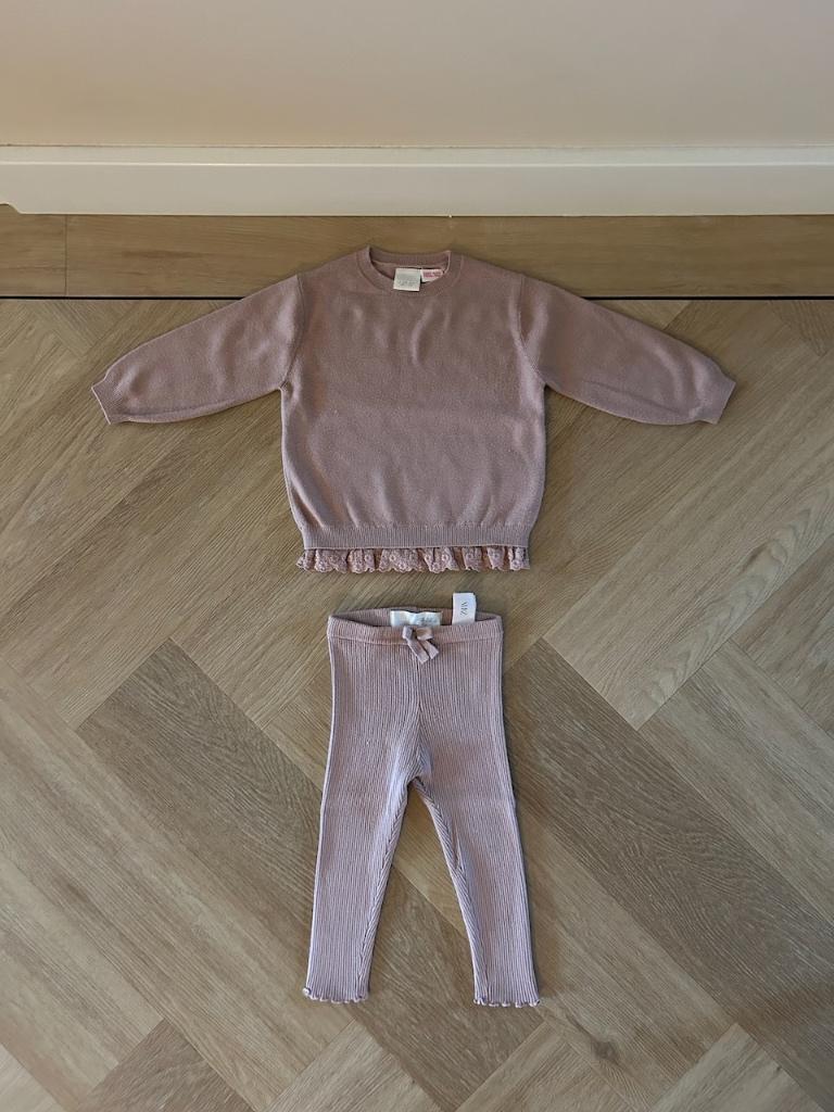Z.g.a.n. Tricot beige setje van de Zara met kant, 86 / 92, Meisje, Ophalen of Verzenden, Zo goed als nieuw, Zara