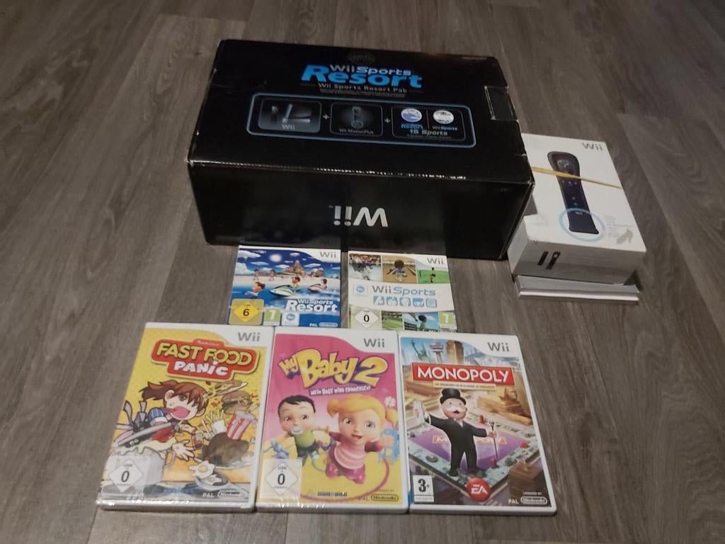 Wii Sport Resort - Wii Motionplus - Wii Spellen., Spelcomputers en Games, Ophalen of Verzenden, Met 2 controllers, Met games