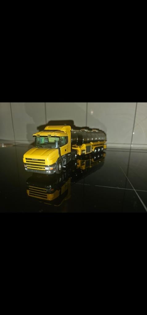 Tekno scaina, Hobby en Vrije tijd, Modelauto's | 1:50, Ophalen of Verzenden, Zo goed als nieuw, Bus of Vrachtwagen, Tekno