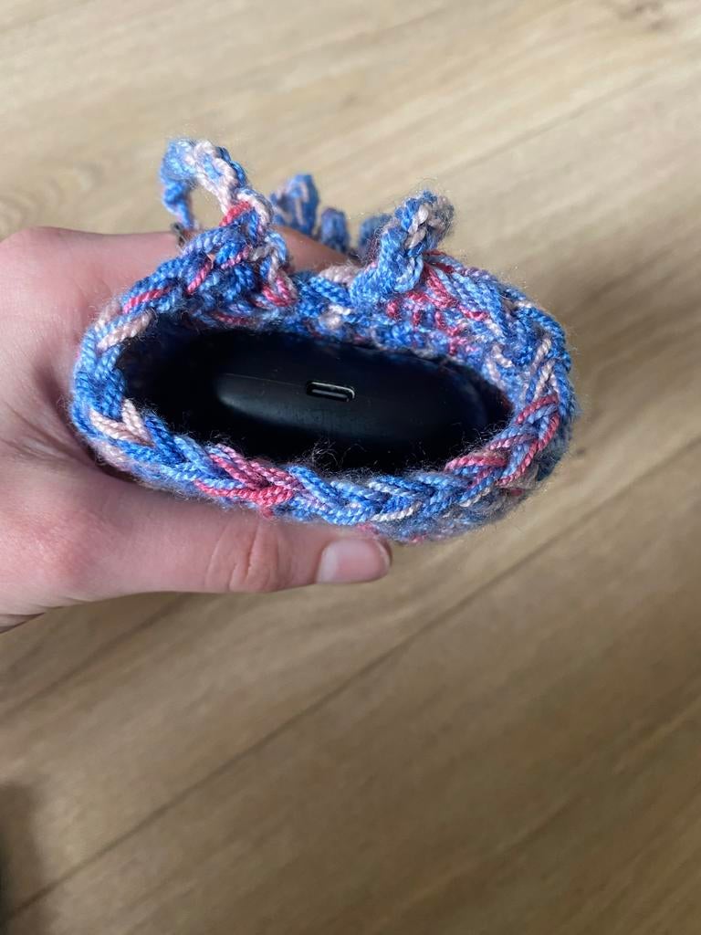 Gehaakt hoesje voor AirPods, Ophalen of Verzenden, Nieuw, Haken, Overige typen