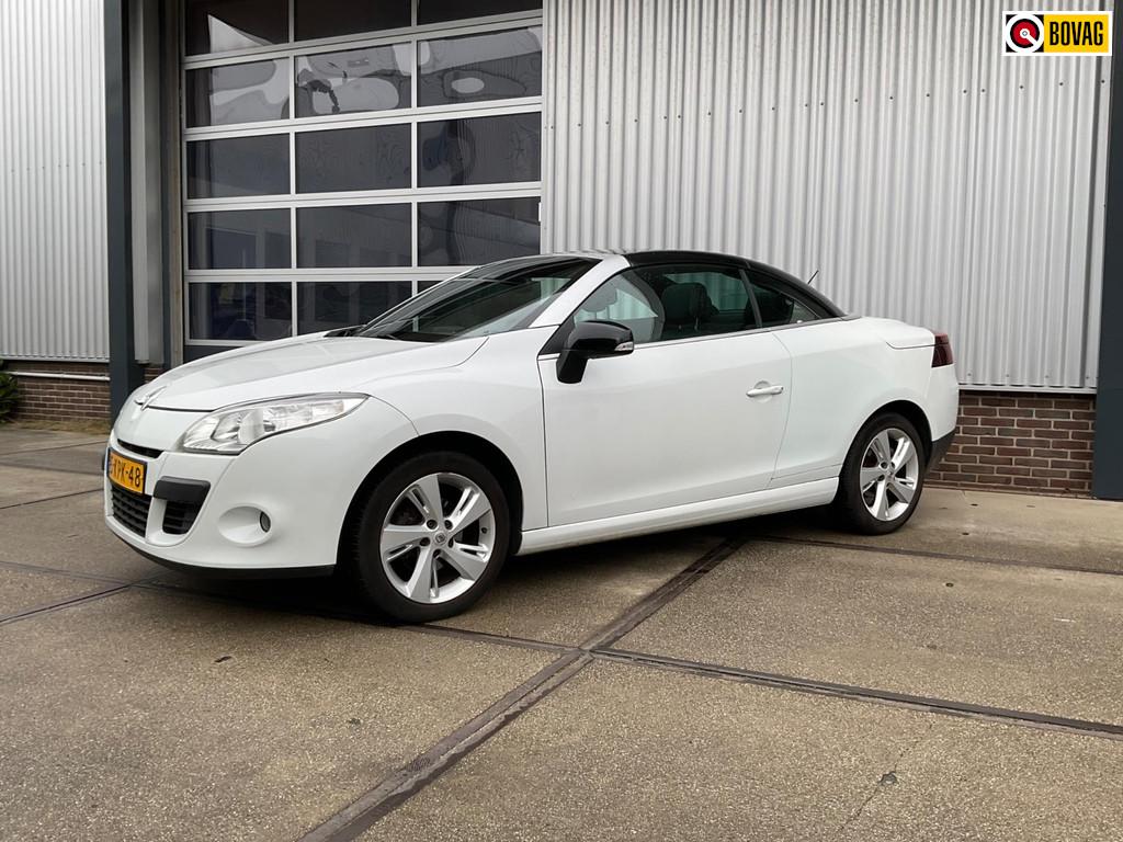 Renault Mégane Coupé-Cabriolet 130pk TCE Privilège, Auto's, Renault, Bedrijf, Te koop, Mégane, ABS, Airbags, Airconditioning, Bluetooth