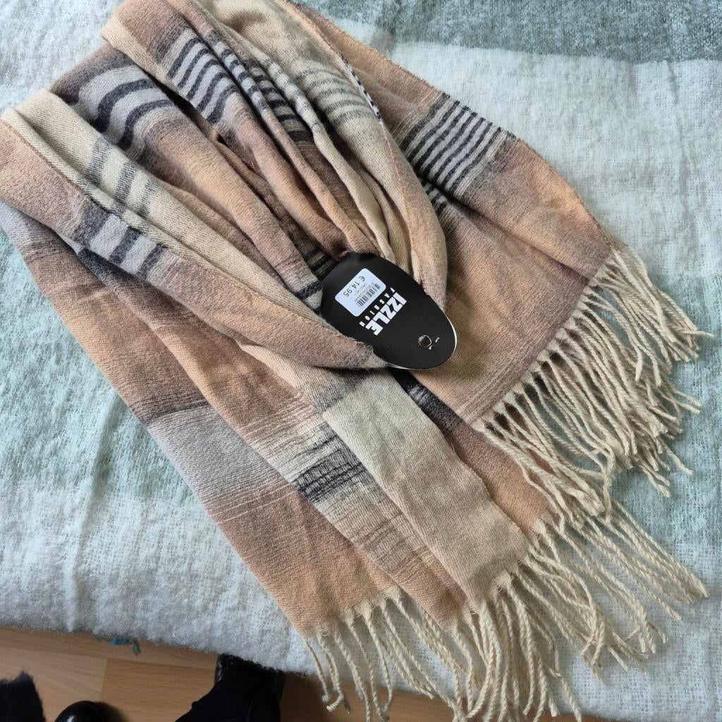 Nieuwe dames sjaal - Izzle Fashion, Izzle Fashion, Ophalen of Verzenden, Nieuw, Sjaal