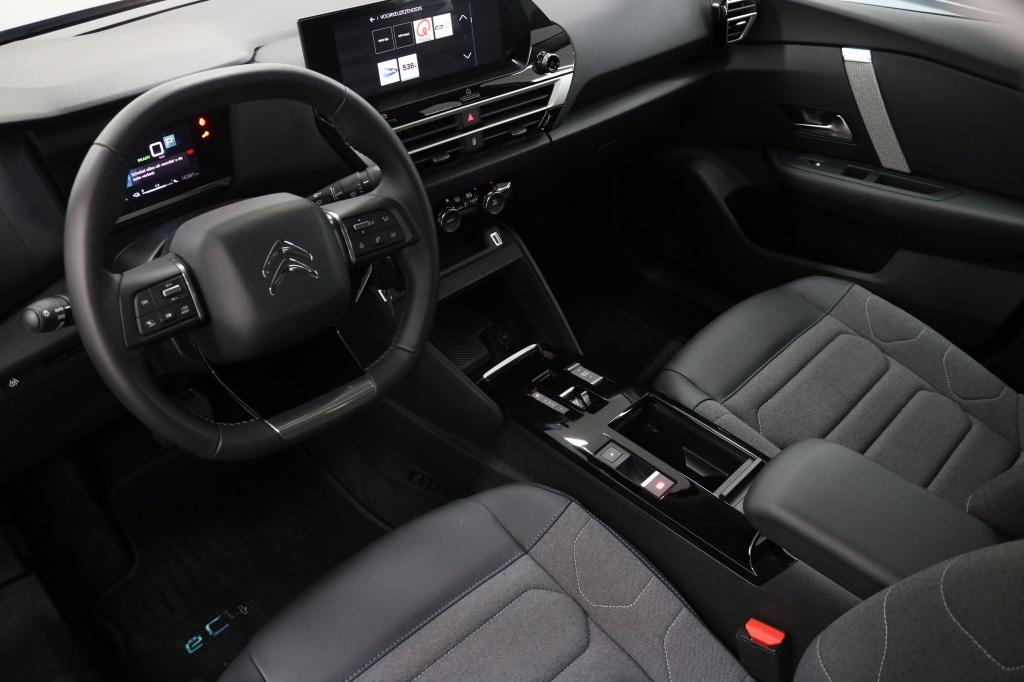 Citroën Ë-C4 You 50 kWh (bj 2024, automaat), Auto's, Citroën, 12 maanden, Gebruikt, 355 km, Parkeersensor