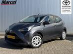 Toyota Aygo 1.0 VVT-i x-play NL Auto Car Play (bj 2021), Auto's, Voorwielaandrijving, 12 maanden, Gebruikt, Euro 6