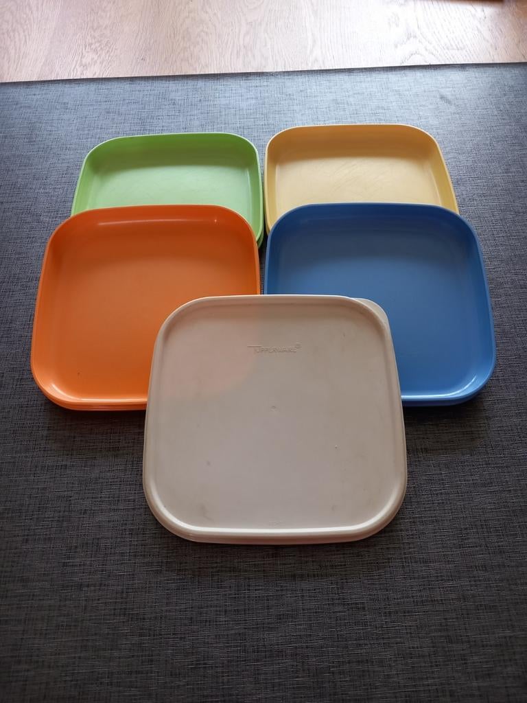 Tupperware schaaltjes of bordjes., Huis en Inrichting, Keuken | Tupperware, Ophalen of Verzenden, Schaal