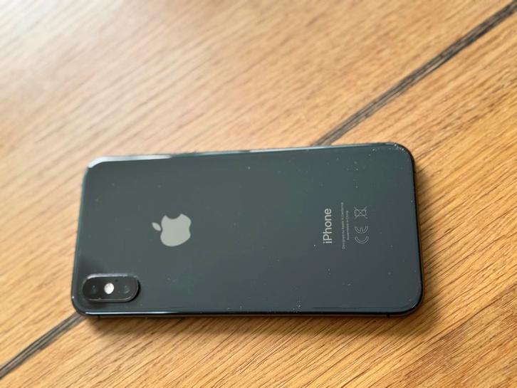 iPhone XS Zwart 64 GB met toebehoren, Telecommunicatie, Mobiele telefoons | Apple iPhone, Gebruikt, 64 GB, Zonder abonnement, Zonder simlock