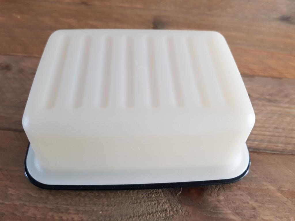 botervloot tupperware donkerblauw met wit, Huis en Inrichting, Keuken | Tupperware, Zo goed als nieuw, Overige typen, Wit, Ophalen of Verzenden