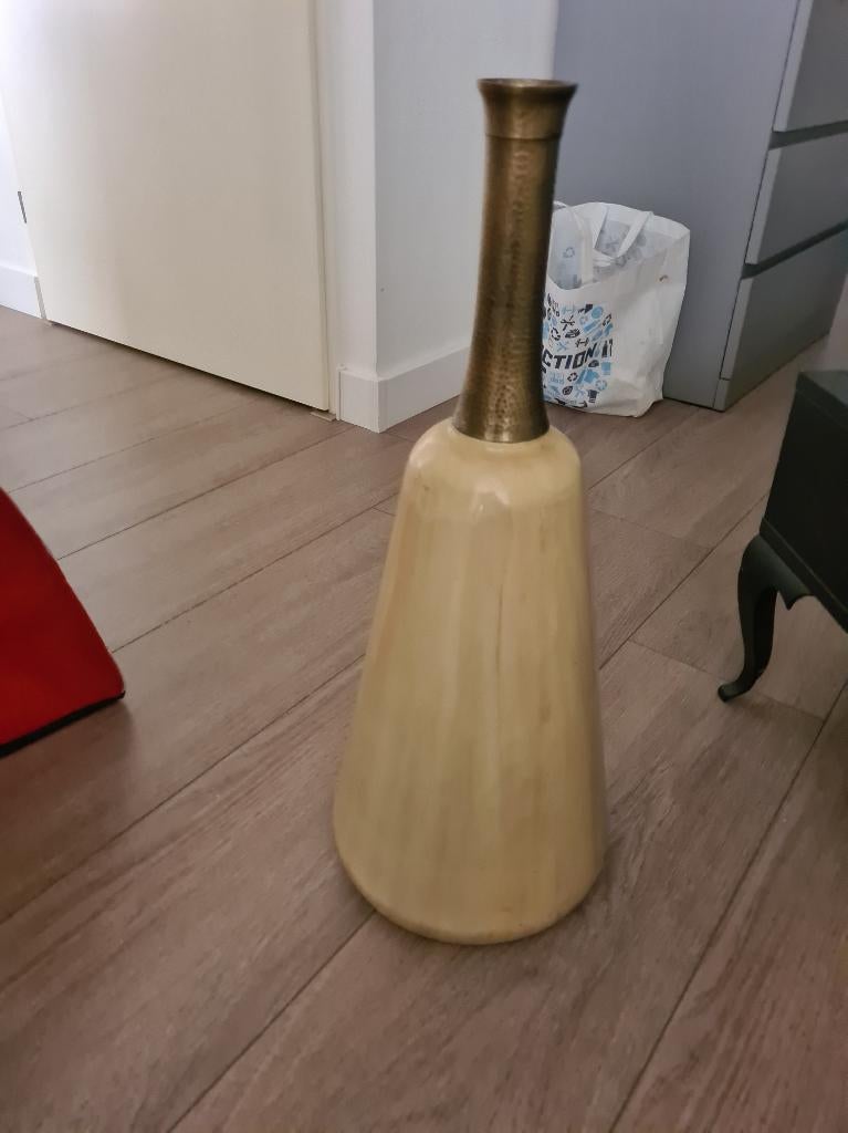 hoge metalen vaas - hoogte plus/minus 65 cm -, Overige materialen, Overige kleuren, 50 tot 75 cm, Ophalen of Verzenden