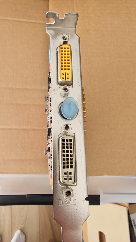 ASUS EAH3850 MAGIC - ATI Radeon HD 3850 512MB videokaart, Computers en Software, Videokaarten, Ophalen, Gebruikt, GDDR3, DVI