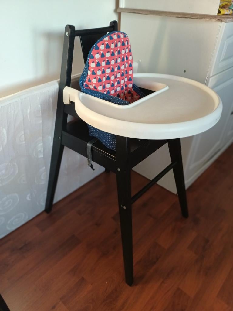 IKEA kinderstoel met afneembaar eetblad en gordel, Ophalen, Gebruikt, Overige typen, Gordel(s)