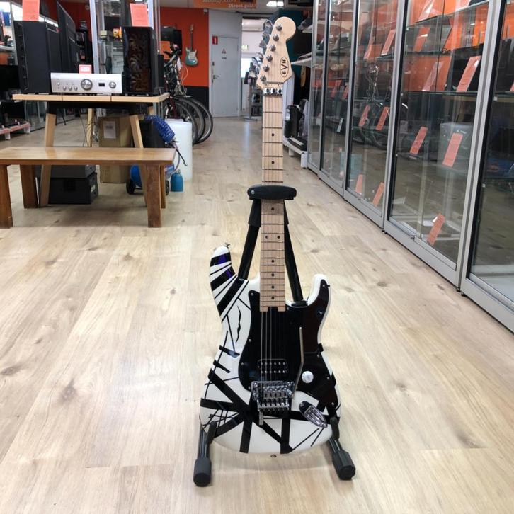 EVH Striped Series WBS | Zo goed als nieuw!, Muziek en Instrumenten, Versterkers | Bas en Gitaar, Zo goed als nieuw