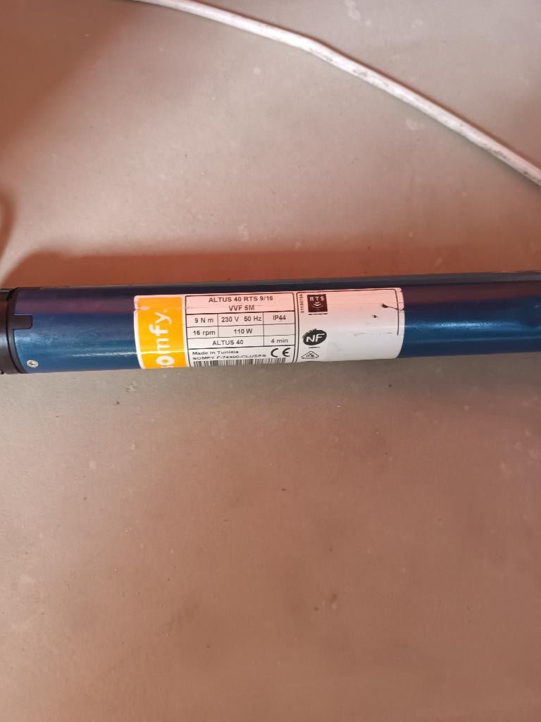 Somfy Buismotor Altus 40, Doe-het-zelf en Verbouw, Rolluiken, Overige kleuren, Minder dan 100 cm, Ophalen of Verzenden, Zo goed als nieuw