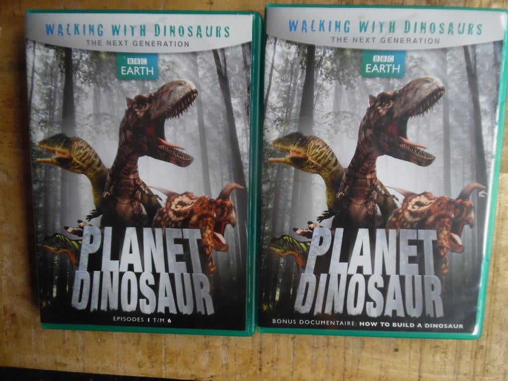 AVONTUUR SPEKTAKEL - WALKING WITH DINOSAURS - BBC DOCU, Alle leeftijden, Verzenden, Gebruikt, Overige gebieden