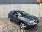 Seat Cordoba 1.6-16V Trendstyle, Auto's, Voorwielaandrijving, 4 cilinders, 49 €/maand, Bedrijf