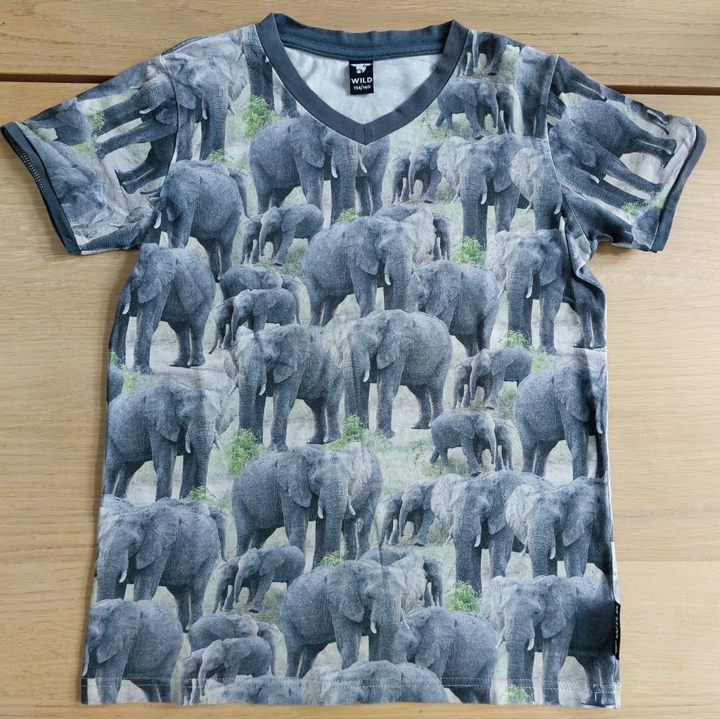 Wild shirt met olifanten en Hema longsleeve (maat 134-140), Kinderen en Baby's, Kinderkleding | Maat 134, Gebruikt, Ophalen of Verzenden