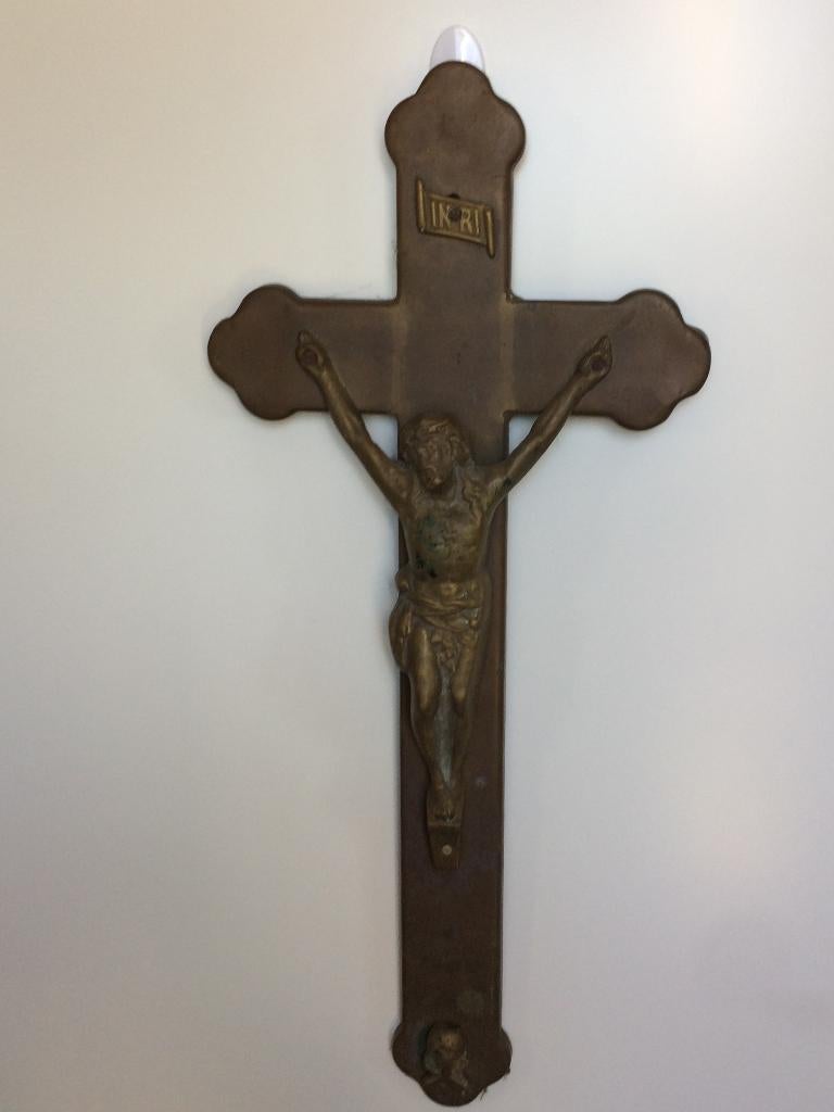 kruis crucifix schedel doodskop  messing kruisbeeld, Antiek en Kunst, Ophalen of Verzenden