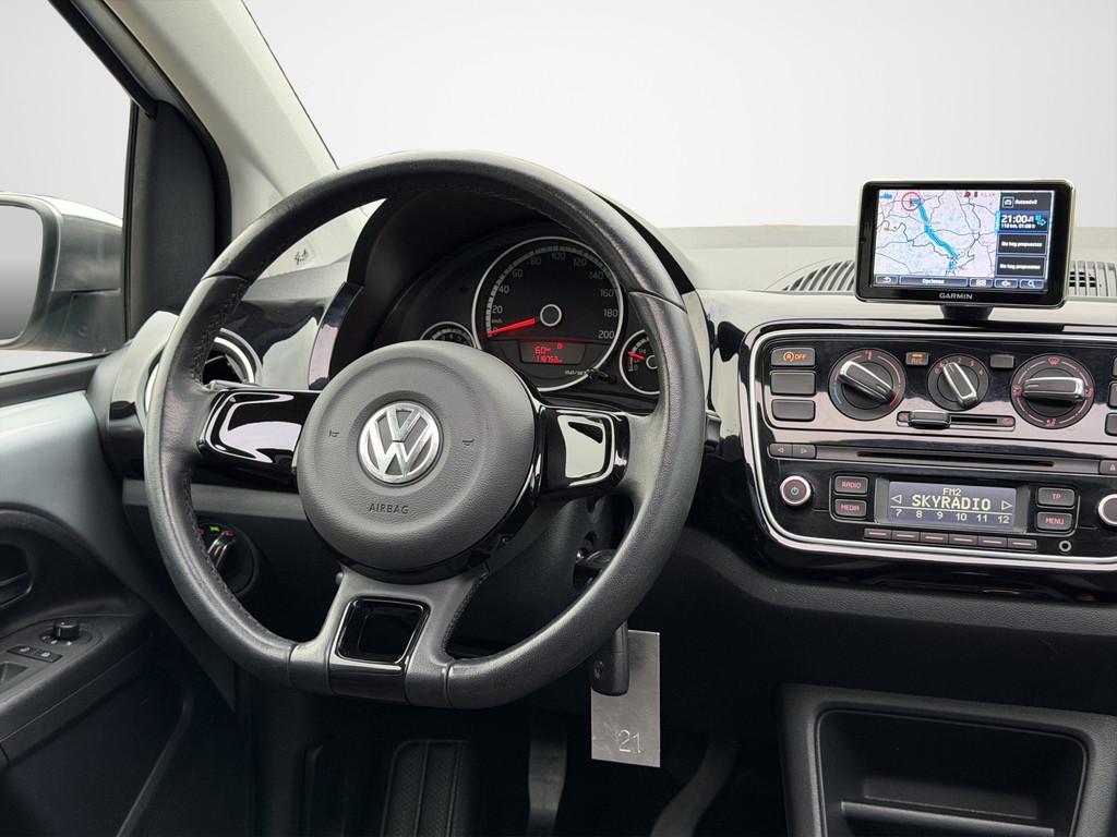 Volkswagen Up! 1.0 high up! Airco|Pano|Cruise|Fender Stereo, Auto's, Volkswagen, Voorwielaandrijving, Euro 5, Gebruikt, Up!