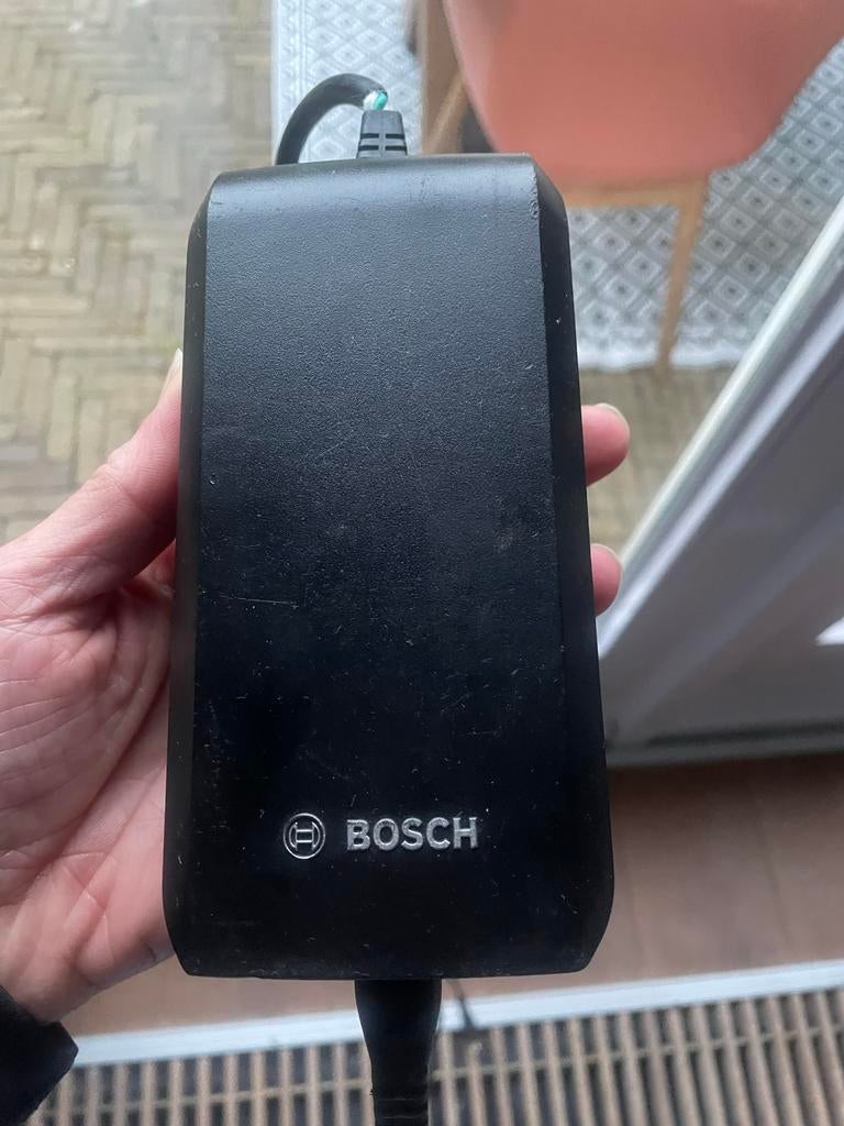 Bosch eBike Oplader 36V-2A Compact Charger, Fietsen en Brommers, Fietsaccessoires | Fietsaccu's, Ophalen of Verzenden, Gebruikt
