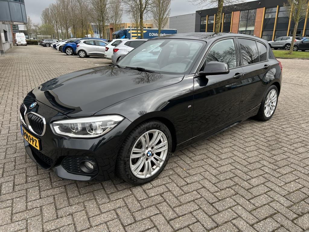 BMW 1-serie 118i M Sport Edition NAVI PDC STOELVW XENON., Auto's, BMW, 1-Serie, Lichtsensor, 136 pk, Gebruikt