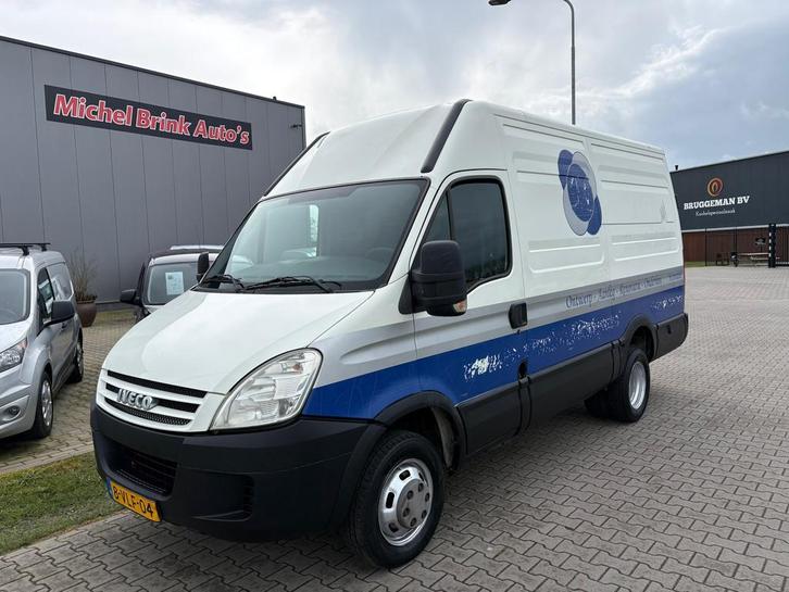 Iveco Daily 35C12V 330 H2 Airco Dubbellucht, Auto's, Bestelauto's, Bedrijf, Te koop, ABS, Airconditioning, Mistlampen, Startonderbreker