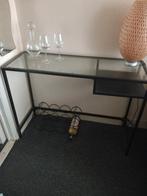 Praktische sidetable, zwart metalen frame,glazen blad., Huis en Inrichting, Tafels | Sidetables, Ophalen, Gebruikt, 100 tot 150 cm
