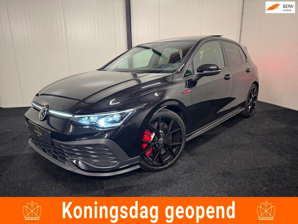 Volkswagen GOLF 2.0 TSI GTI Clubsport 2023 300PK PANO/HUD/IQ, Auto's, 15 km/l, 4 cilinders, 1984 cc, Alcantara