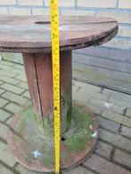 Tafeltje kabel haspel., Tuin en Terras, Tuintafels, Ophalen, Gebruikt, Rond, Hout