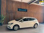 Opel Astra 1.0 Edition Airco, Led, Parkeersensoren, Gebruikt, Euro 6, Electronic Stability Program (ESP), 610 kg
